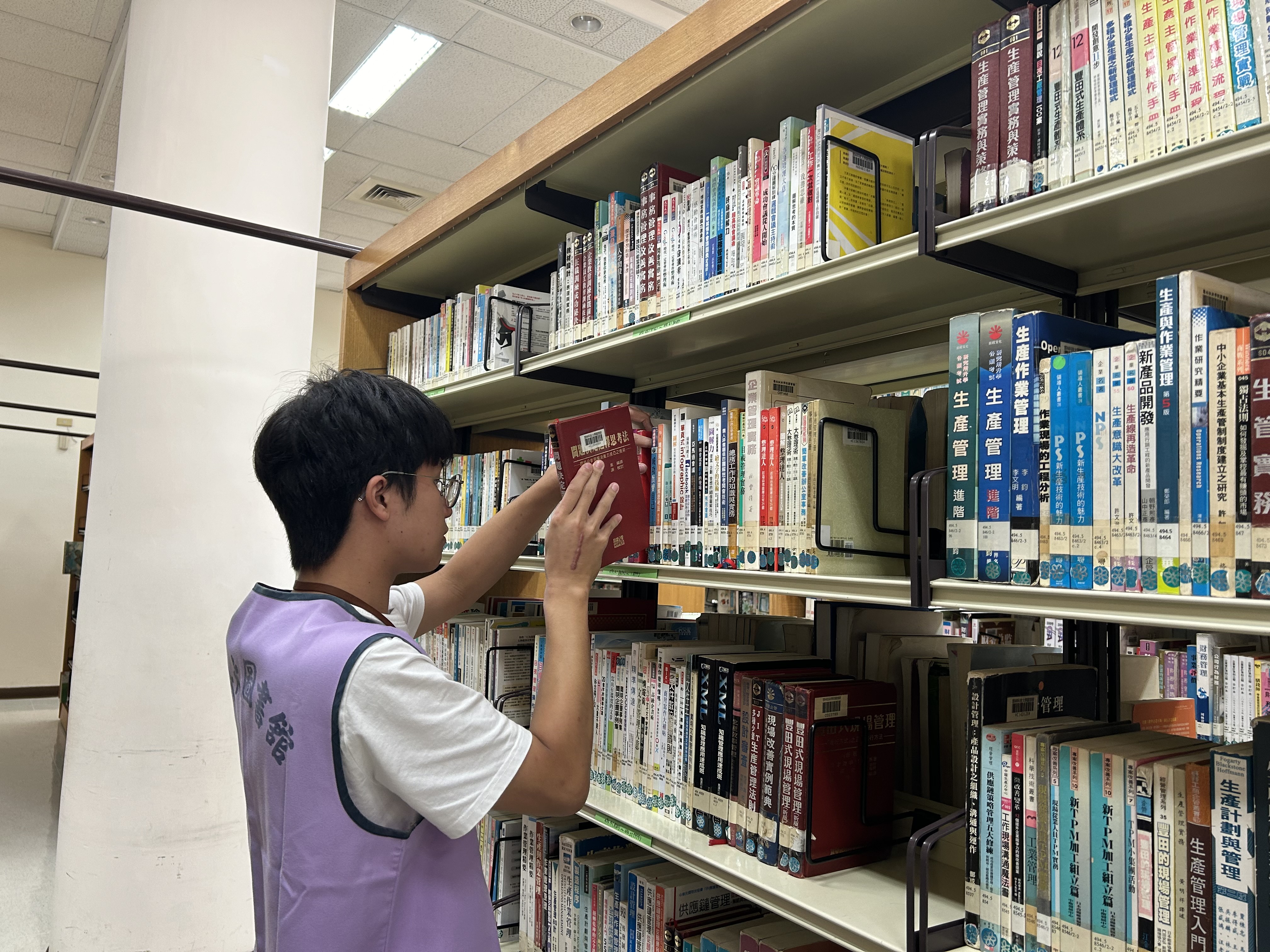 114學年度第1學期_圖資處書庫義工招募